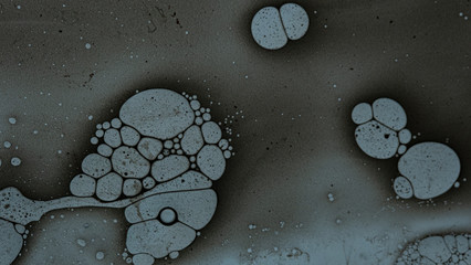 Fluid looks like molecules in macro mode