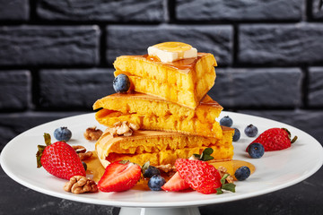 a stack of slices of hok lo pan