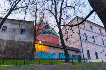 Koronavirus, covid-19 - puste ulice Krakowa o 18:00 © Michal45