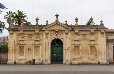 Following the coronavirus outbreak, the italian Government has decided for a massive curfew, leaving even the Old Town, usually crowded, completely deserted