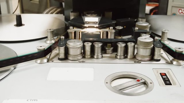 A synchronize for film assembly processing.Film Movie production tools.Audio video industrial film synchronizer for movie post production .