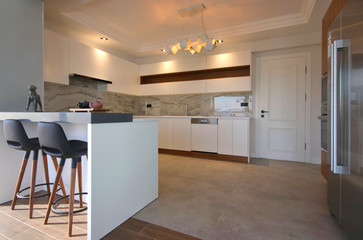 Modern Open Kitchen Design and Patio Furniture