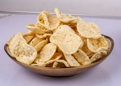indian snack jeera papad or fryums