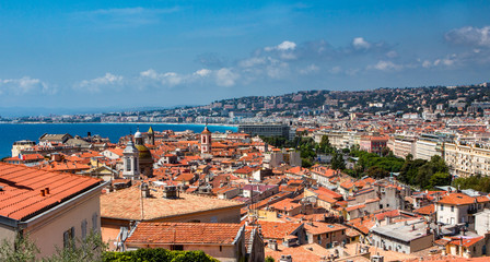 Fototapeta na wymiar Nice and view from above in La Colline du Chateau in Nice, France.