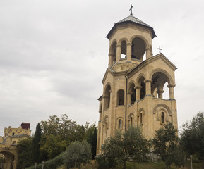 Fototapeta na wymiar Georgia - old orthodox church in mountain 