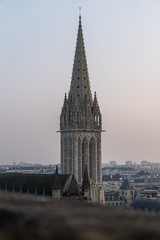 Obraz premium Gorgeous cityscape from the castle of Caen with a thick haze over the city