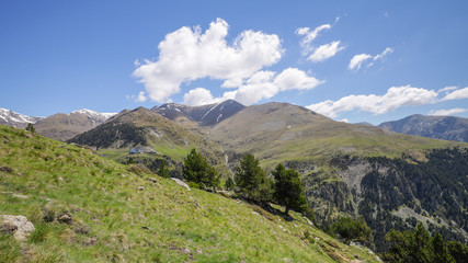 Fototapeta na wymiar Beautiful Pyrenees mountain landscape from Spain, Catalonia. Valley Nuria