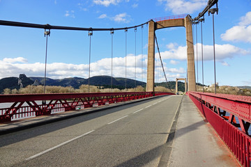 Pont suspendu de la Via Rhôna