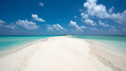 Malediwy-piękne plaże i lazurowa woda
