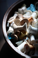 재봉틀용 실을 다 사용하고 남은 실패