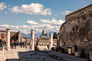 Fototapeta na wymiar Pompeii il foro, Italy
