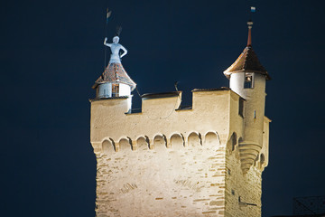 Männliturm in der Nacht, Luzern, Schweiz