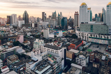 Fototapeta na wymiar Bangkok, Thailand January 20, 2017. Dawn in the Bangkok metropolis