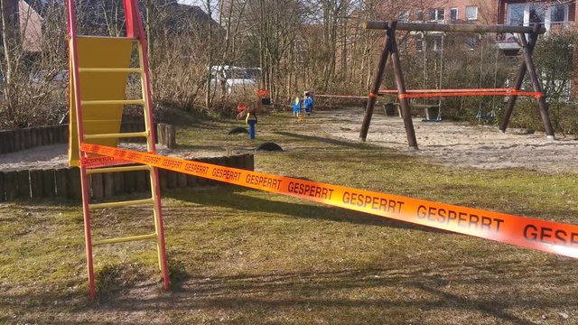 Kinderspielplatz gesperrt wegen dem Corona Virus