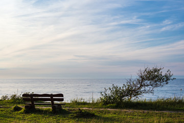 Bank an der Ostseeküste bei Nienhagen