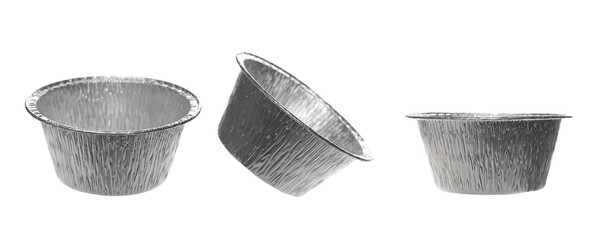 Set disposable aluminum plates, bowls isolated on white background