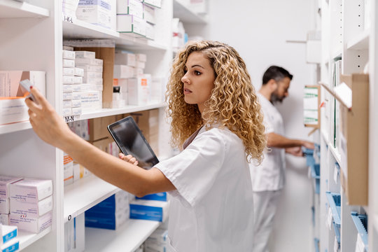 Medical staff working in the hospital
