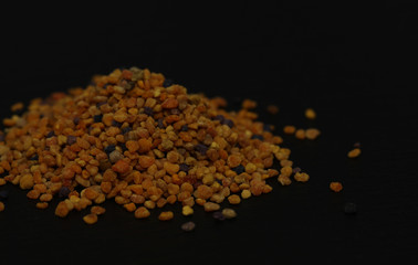 Propolis Bienenpollen Blütenpollen