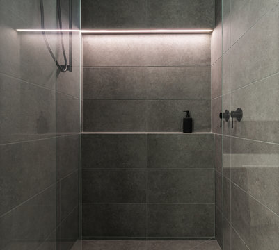 Luxury shower