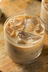 Sweet Boozy Irish Cream Mudslide Cocktail