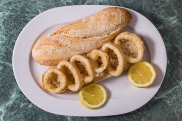 Bocadillos De Calamares