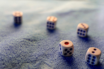Five dice arranged from one to five