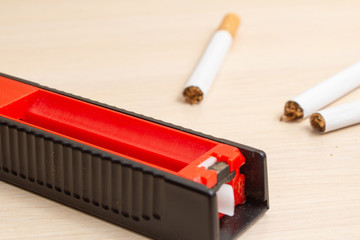 machine for filling cigarettes and cigarettes on a light tree