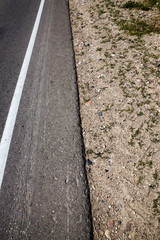 Fototapeta premium roadside white