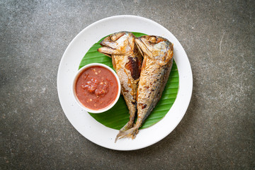 Fried mackerel fish with spicy shrimp paste sauce