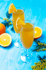 Homemade Refreshing Orange Mimosa Cocktails with Champaigne