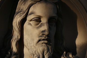 Statue