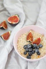 Healthy eating concept. Tasty healthy breakfast: cereal and fruit in a bowl. 