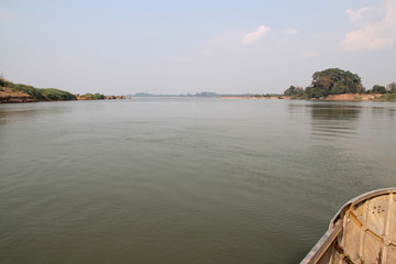 Fototapeta na wymiar river mekong in laos