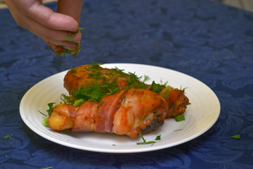 chicken legs wrapped in bacon