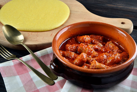 Polenta e salsicce