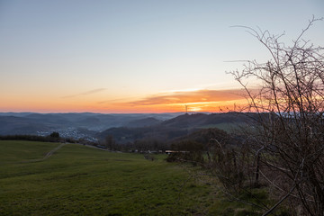 Sonnenuntergang im Frühling