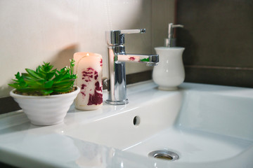 Corona Virus pandemic protection by washing hands frequently.