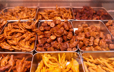 Fried chicken cooked according to a special recipe.