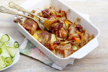legumes cozidos em bacon.
