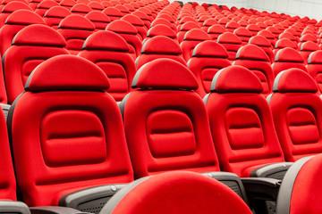 Obraz premium Rows of empty red seats