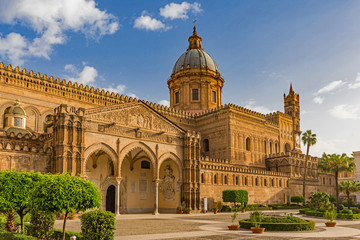 Fototapeta na wymiar Metropolitan Cathedral of the Assumption of Virgin Mary in Palermo, Sicily, Italy
