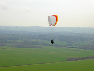 Obraz premium Tandem Paraglider at Golden Ball, Wiltshire 