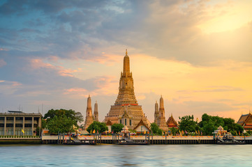 Wat Arun Temple in bangkok Thailand. Wat Arun is a Buddhist temple in Bangkok Yai district of Bangkok, Thailand - obrazy, fototapety, plakaty