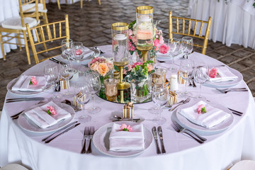 wedding table setting