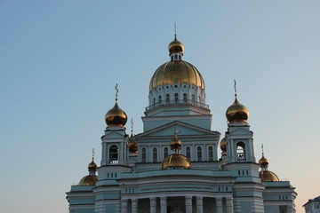 Fototapeta na wymiar domes of the cathedral