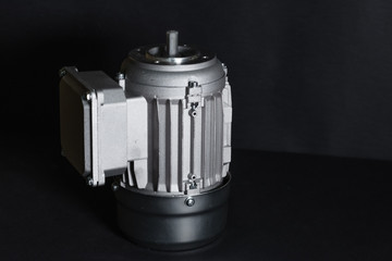 Worm motor, electric motors and equipment for bottling lines, industrial equipment for factories...