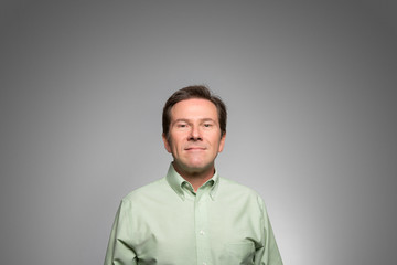 Obraz premium Studio portrait of a confident professional man