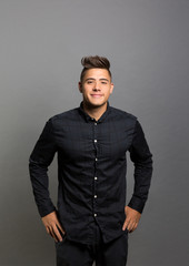 Obraz premium studio portrait of a confident young man 