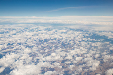 Fototapeta na wymiar Wolken Himmel Erde Flugzeug