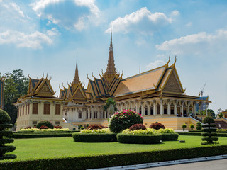 Fototapeta na wymiar Royal Palace in Cambodia capital city Phnom Penh
